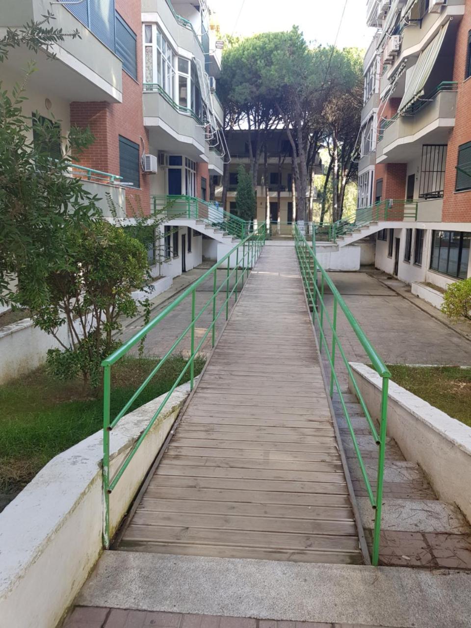 Holiday Family Apartment Golem  Bagian luar foto